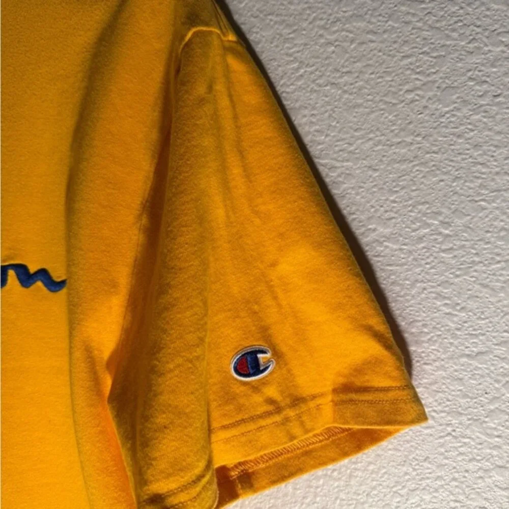 Champion Men's Yellow T-Shirt Size Large - Picture 2 of 5